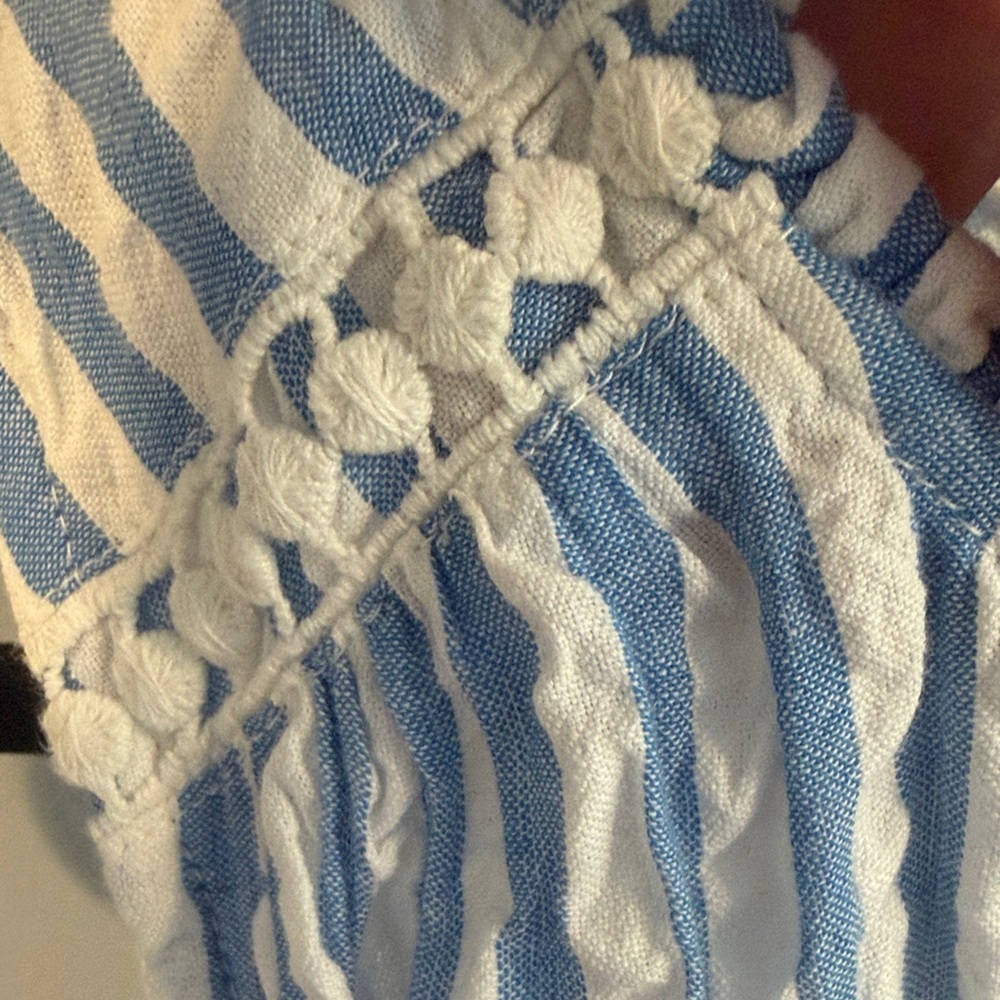 Crown & Ivy Striped Blue & White Sleeveless Tassel Tunic Dress - Picture 4 of 7